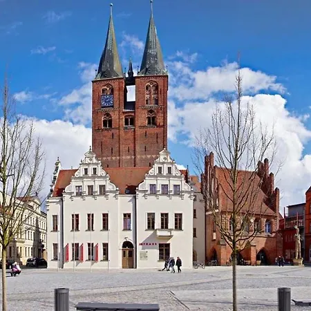 Apartment Am Markt - Auch Für Monteure Gut Geeignet